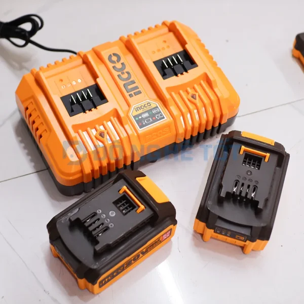 combo sạc đôi và pin 5ah 3