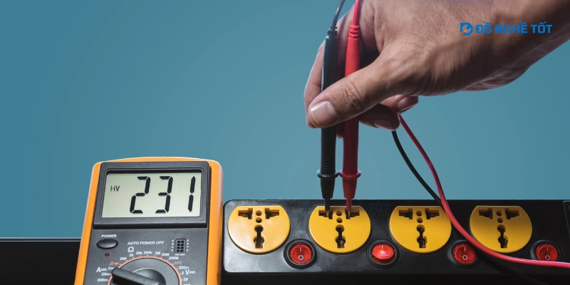 Đồ Nghề Điện Nên Mua Gì? Bộ Dụng Cụ Cần Thiết 2026 2 Đồng hồ vạn năng