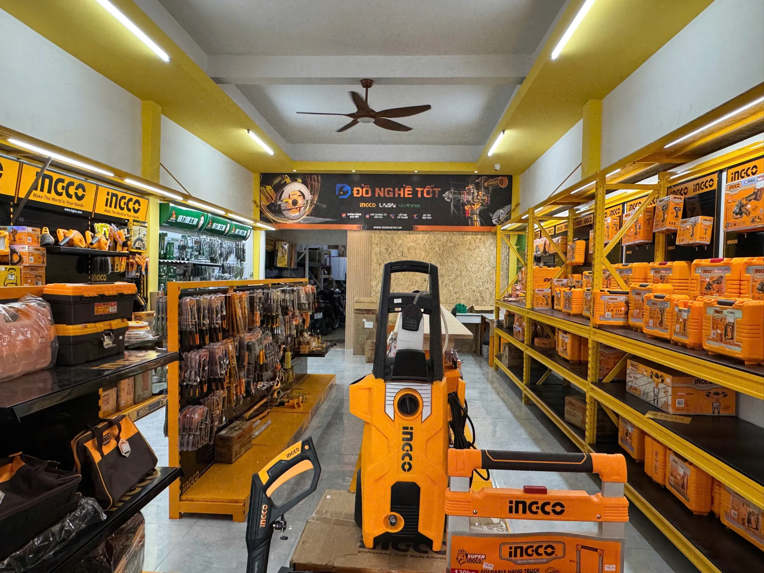 Showroom Đồ Nghề Tốt 797 Lạc Long Quân (9)